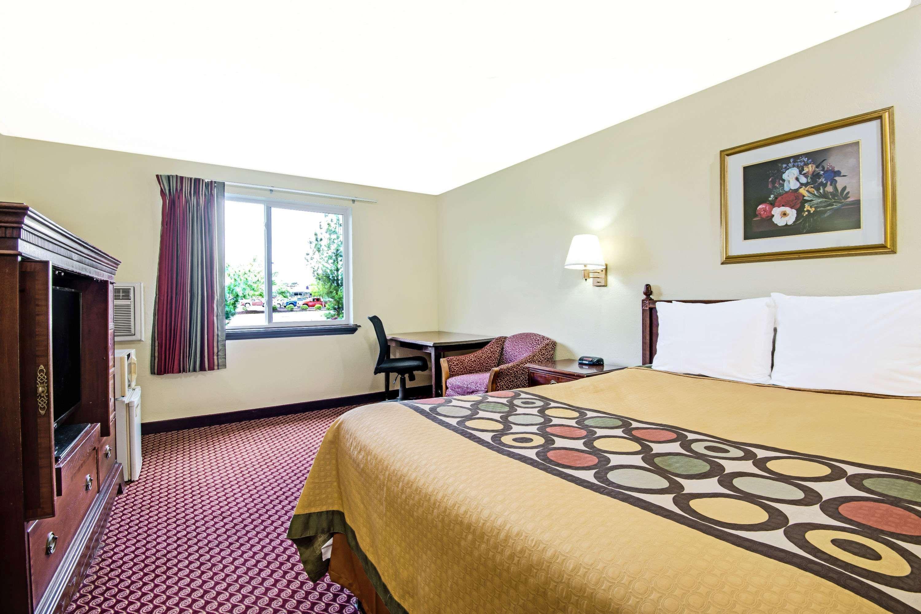 Baymont Inn & Suites By Wyndham Liberty Extérieur photo