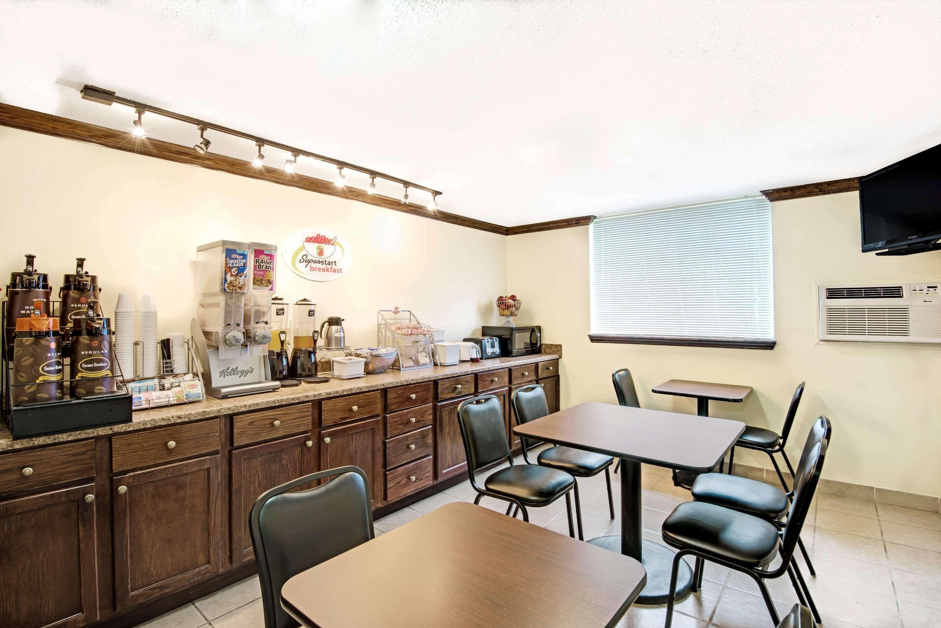 Baymont Inn & Suites By Wyndham Liberty Extérieur photo