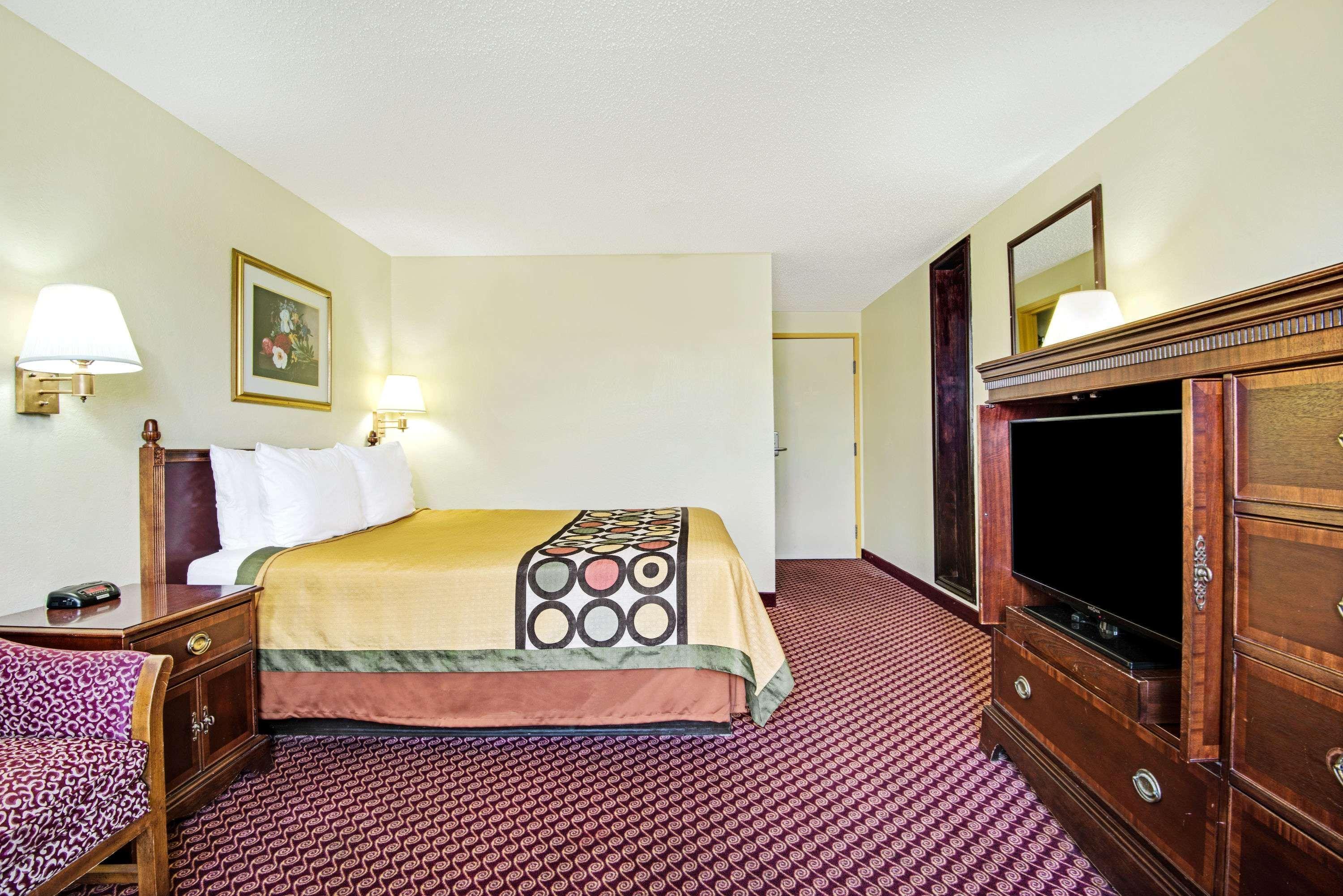 Baymont Inn & Suites By Wyndham Liberty Extérieur photo