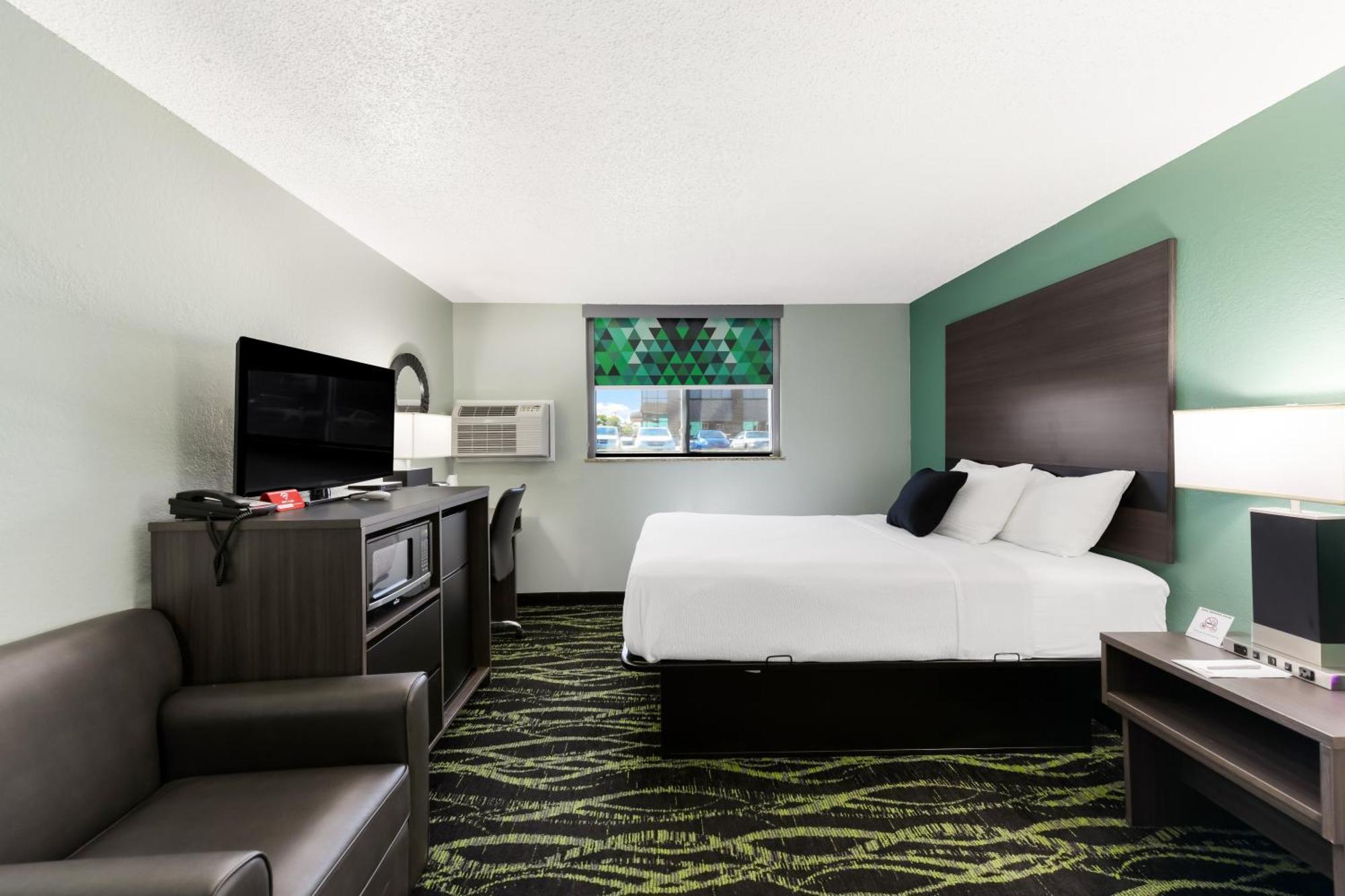 Baymont Inn & Suites By Wyndham Liberty Extérieur photo