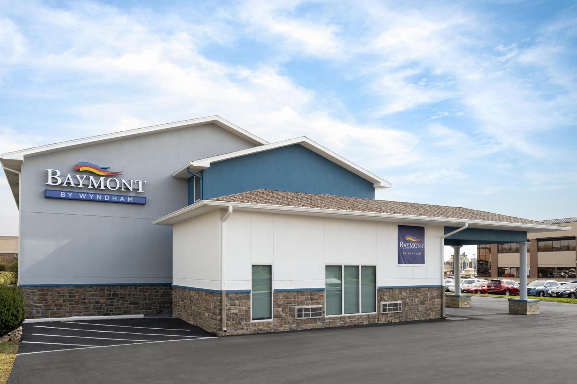 Baymont Inn & Suites By Wyndham Liberty Extérieur photo
